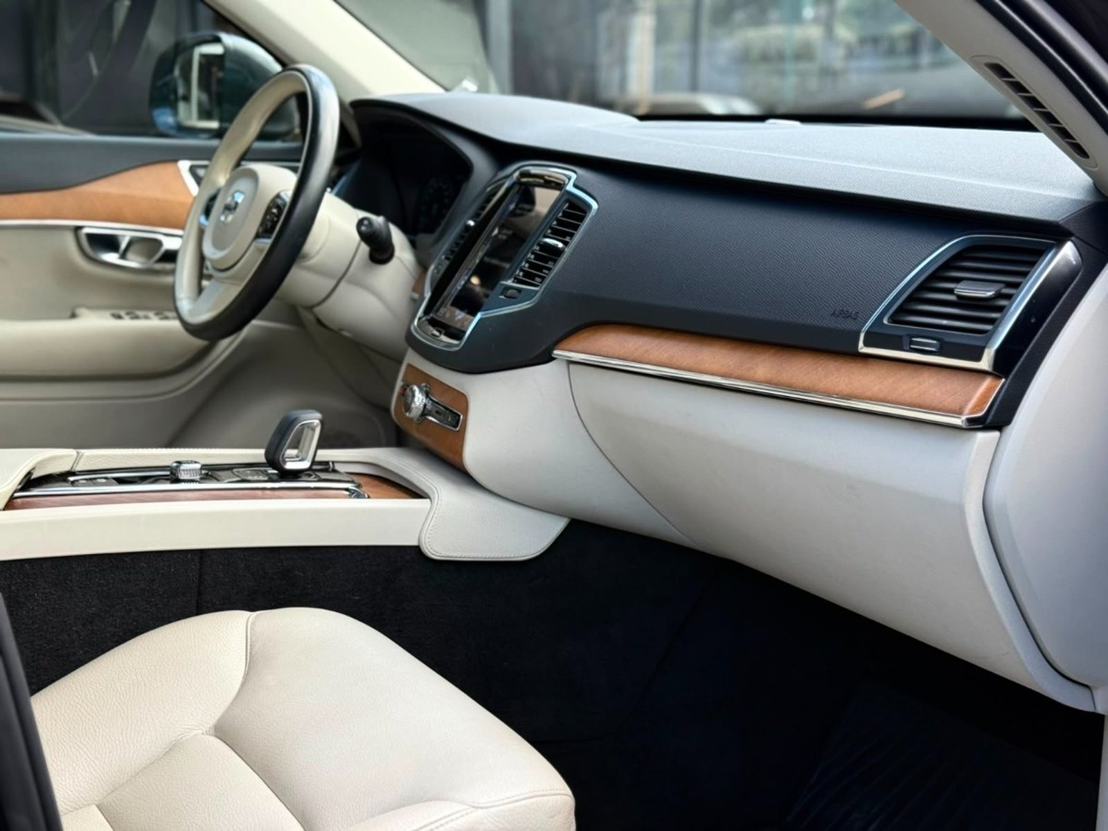Volvo XC90 B5 AWD 2.0 2022 - Imagen 8 de 18