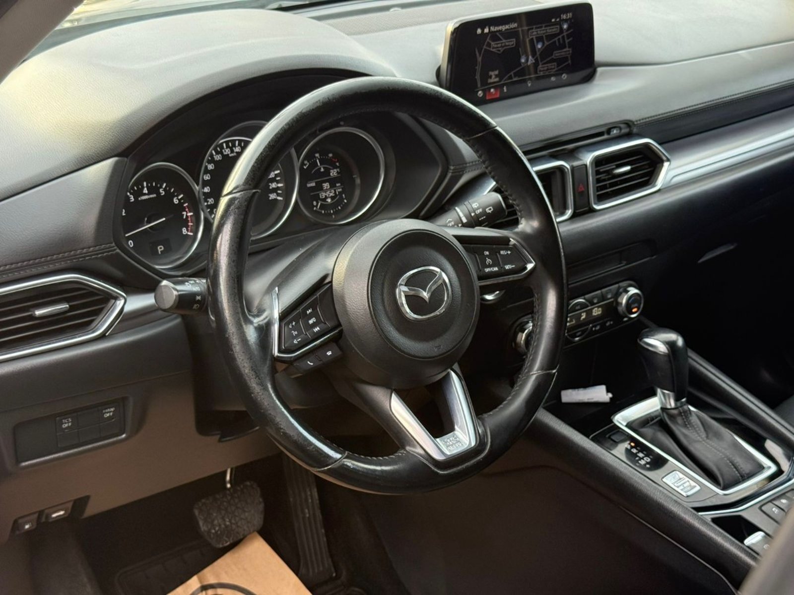 MAZDA CX-5 R 2.0 AT 2018 - Imagen 7 de 16