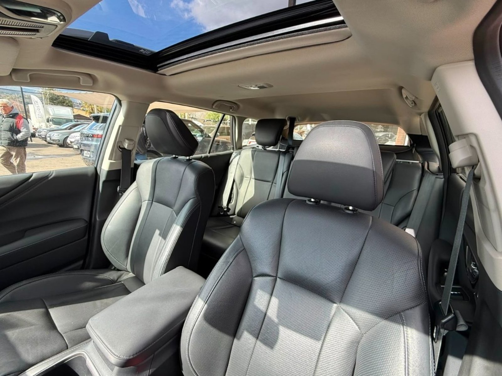Subaru OUTBACK XT 2.4 AWD 2023 - Imagen 13 de 17