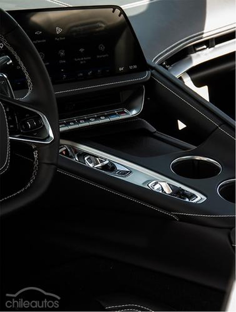 Chevrolet Corvette 2027 - Imagen 11 de 18