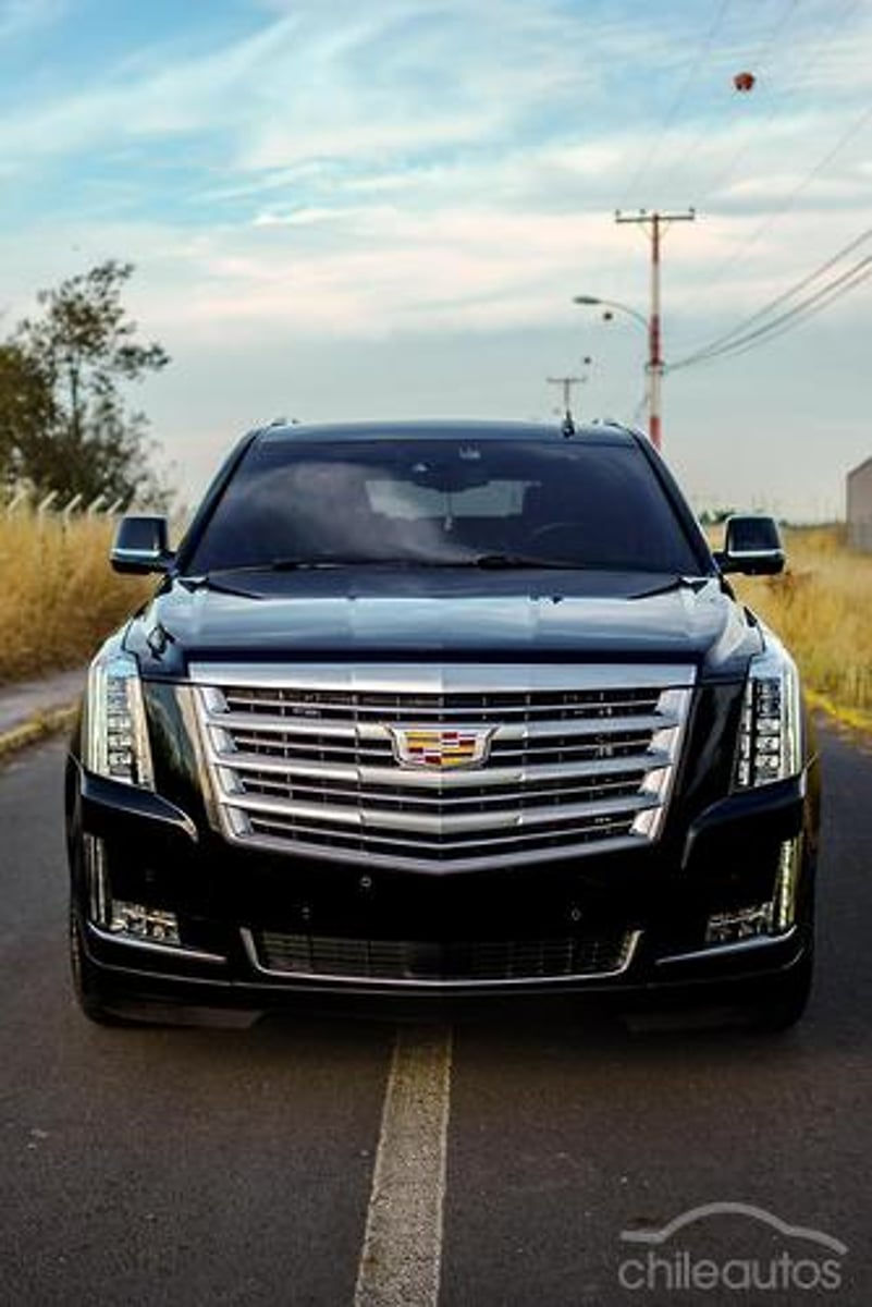 Cadillac Escalade 2016 - Imagen 9 de 17