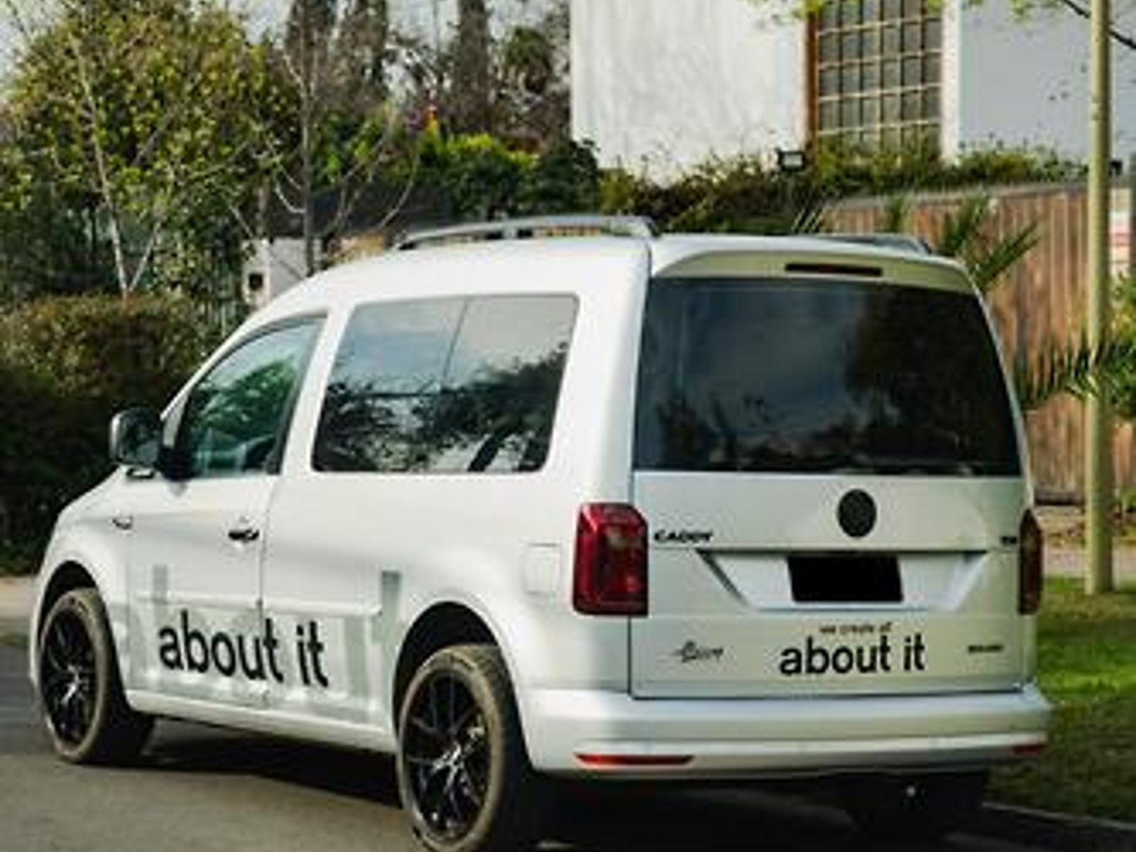 Volkswagen Caddy 2019 - Foto 3 de 17