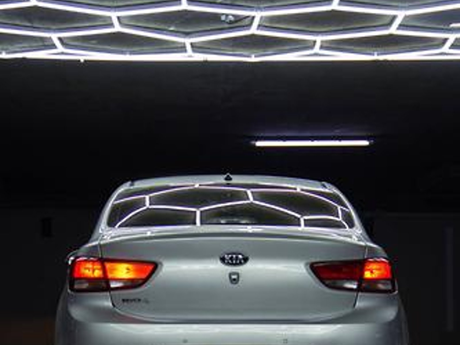 Kia Soluto 2024 - Foto 5 de 14