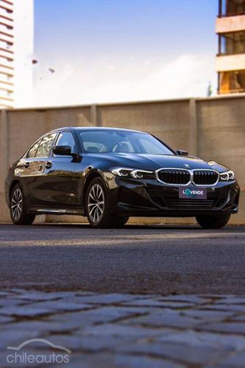 BMW 320I 2024 - Imagen 3 de 18