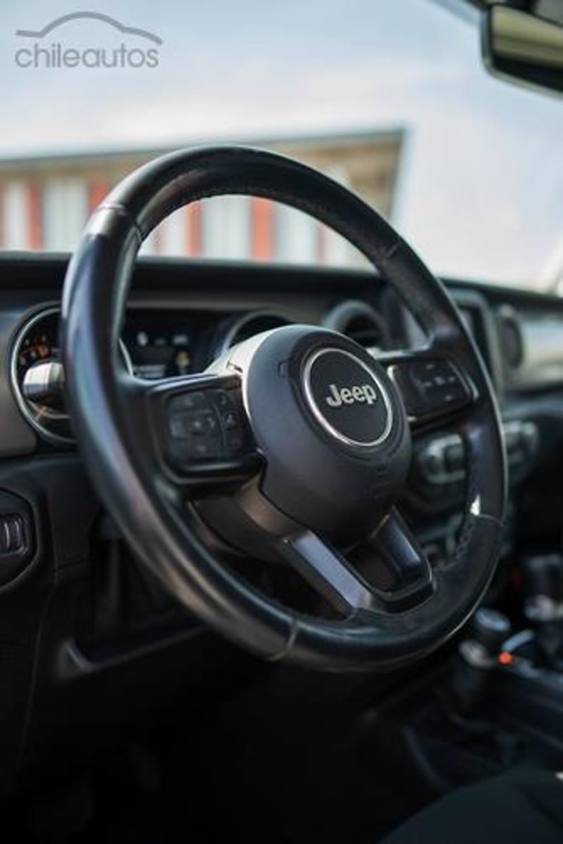 Jeep Gladiator 2021 - Imagen 8 de 20