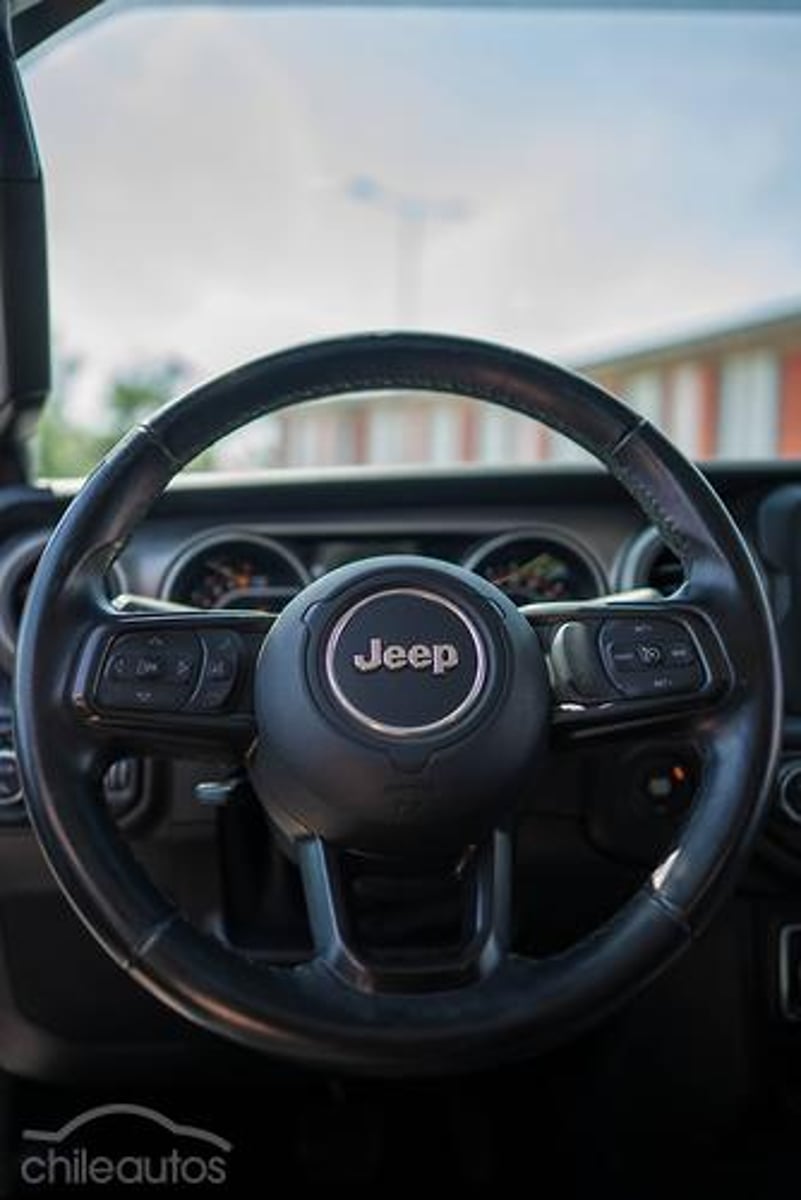 Jeep Gladiator 2021 - Imagen 5 de 20