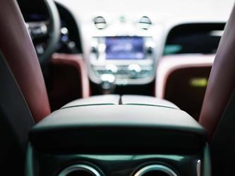 Bentley Bentayga 2019 - Imagen 8 de 20