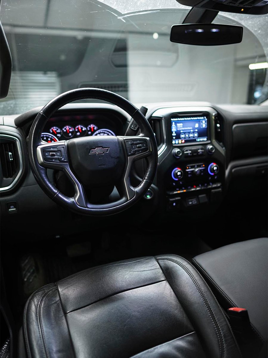 Chevrolet Silverado 2021 - Imagen 12 de 13