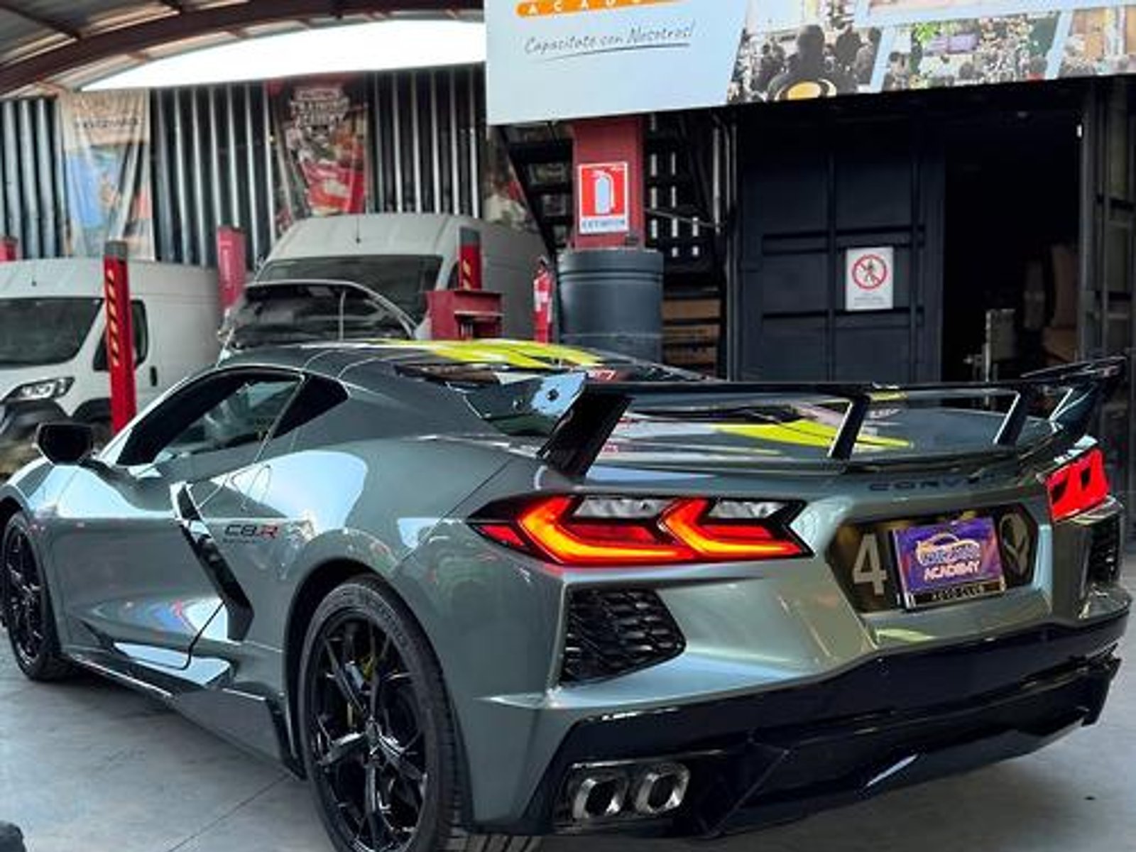 Chevrolet Corvette 2025 - Foto 2 de 9