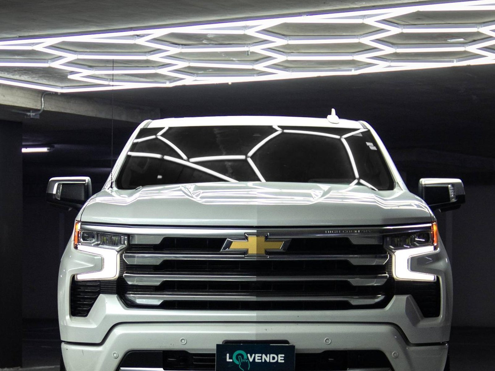Chevrolet Silverado 2025 - Foto 2 de 20
