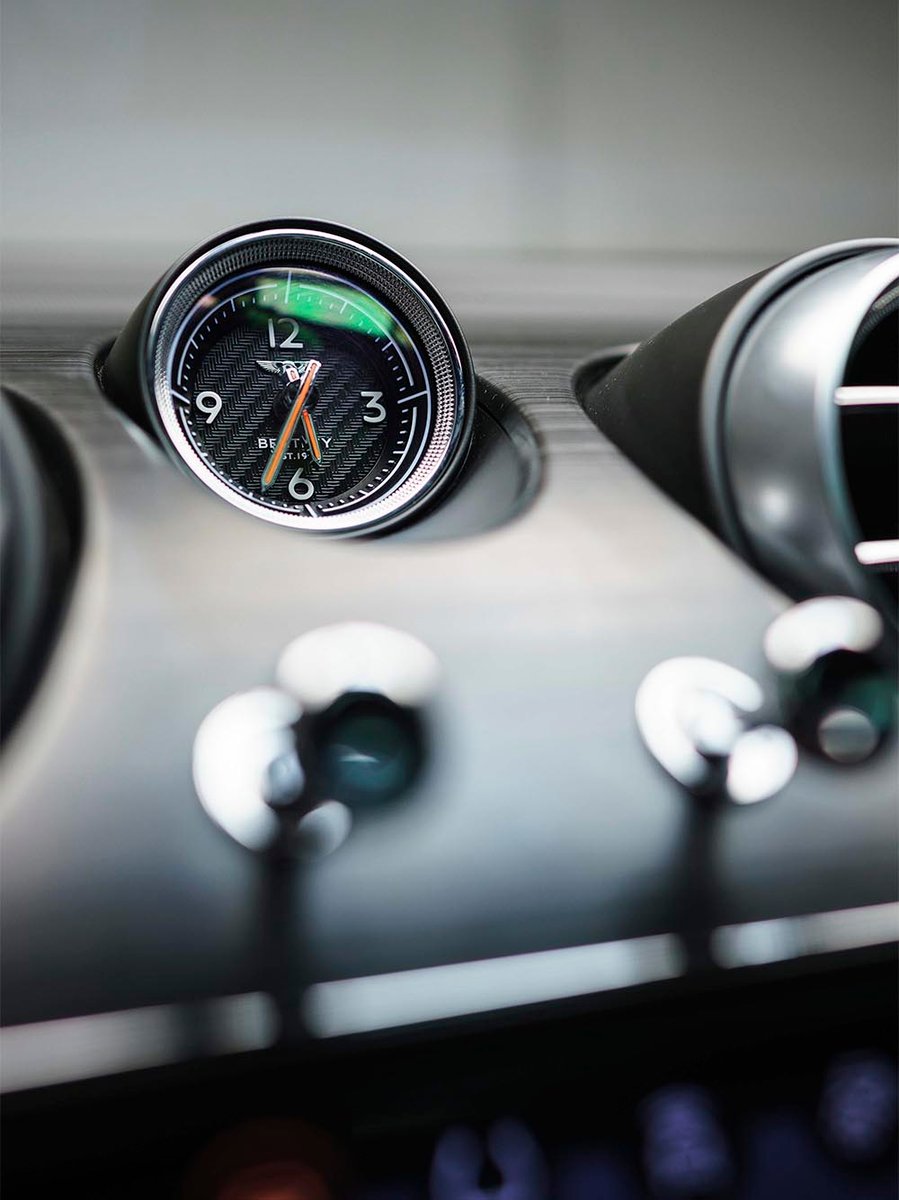 Bentley Bentayga 2019 - Imagen 9 de 13