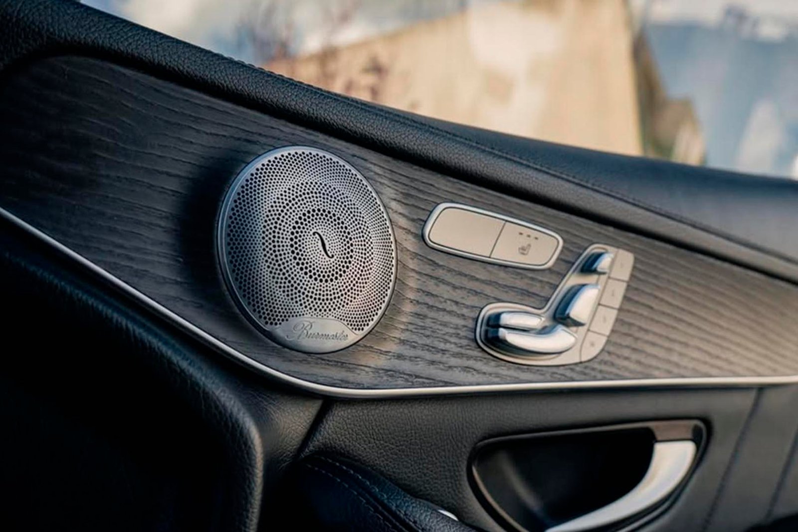 Mercedes-Benz GLC 350 D 2018 - Imagen 8 de 14