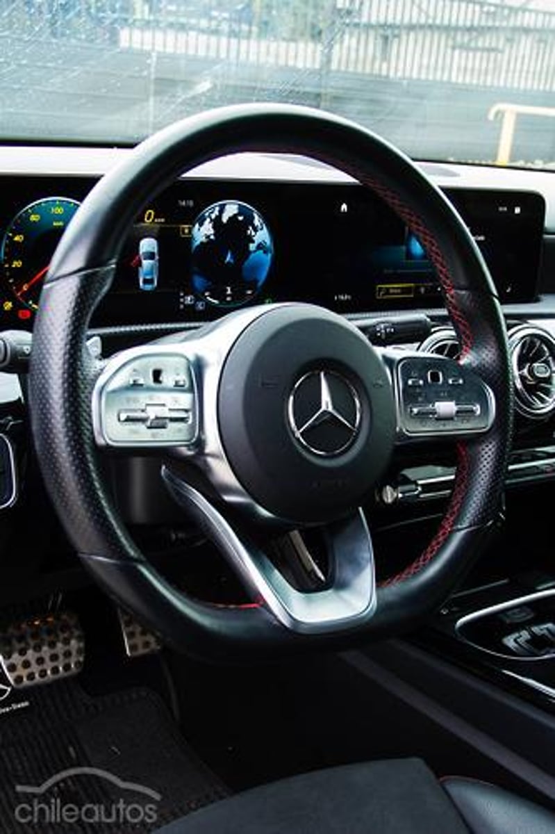 Mercedes-Benz A 250 2022 - Imagen 6 de 11