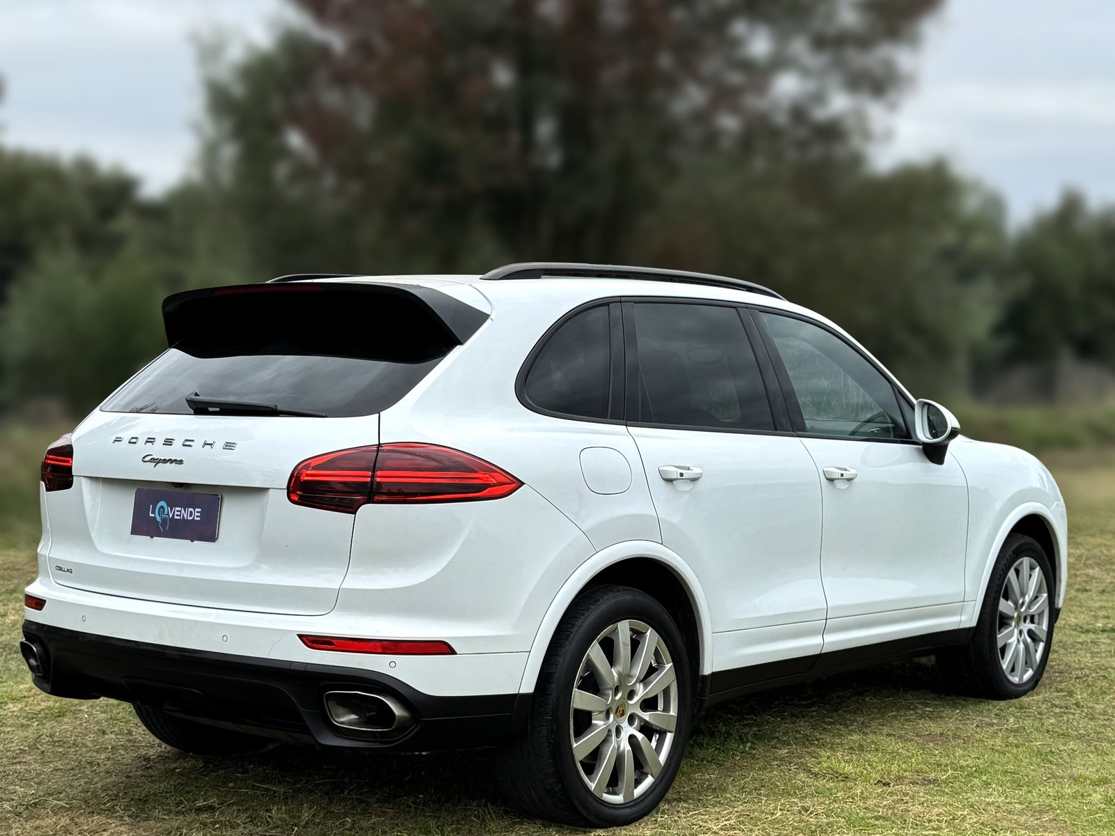 Porsche Cayenne 2017 - Foto 3 de 8