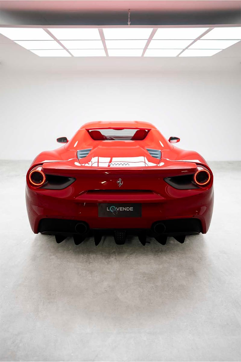 Ferrari 488 2026 - Imagen 9 de 13