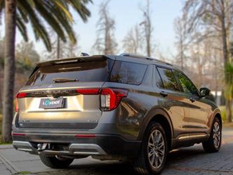 Ford Explorer 2025 - Imagen 5 de 20