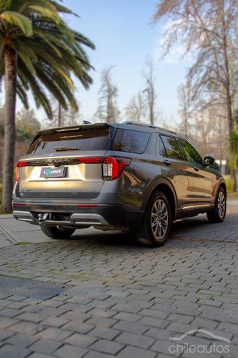 Ford Explorer 2025 - Imagen 5 de 20