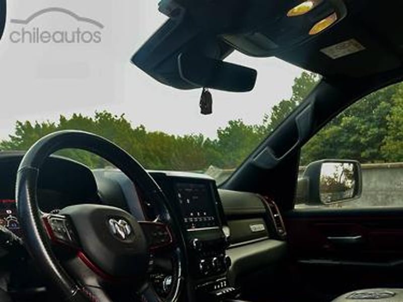 Dodge Ram 1500 2023 - Imagen 7 de 11