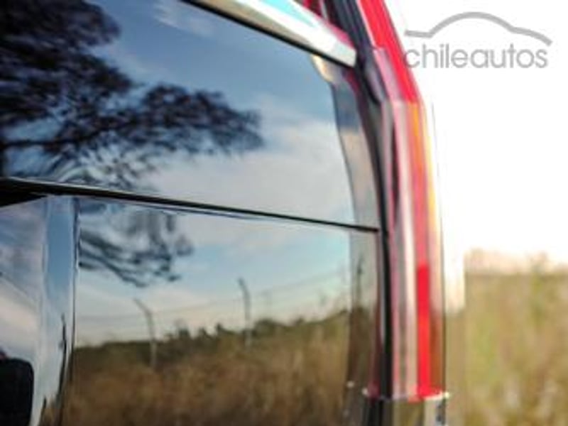 Cadillac Escalade 2016 - Imagen 6 de 17