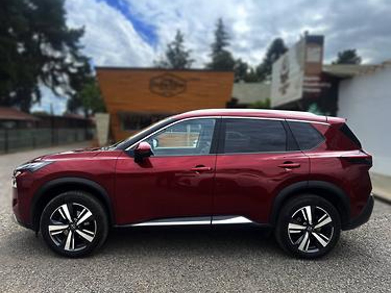Nissan X-Trail 2024 - Foto 2 de 12