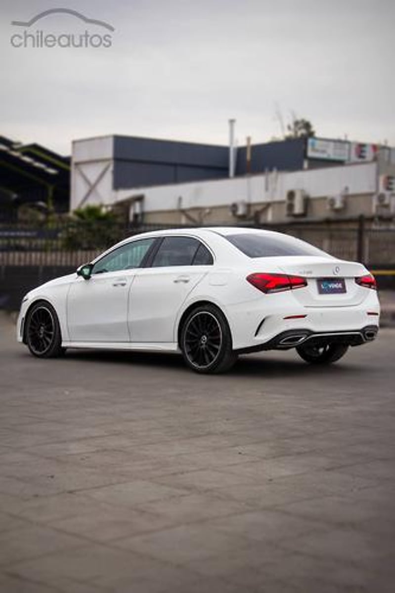 Mercedes-Benz A 250 2022 - Imagen 3 de 11