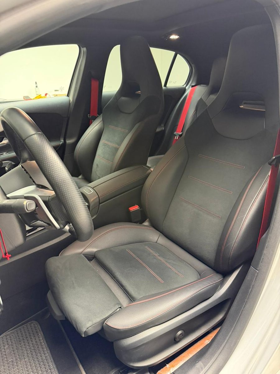 Mercedes-Benz A 35 2024 - Imagen 3 de 6
