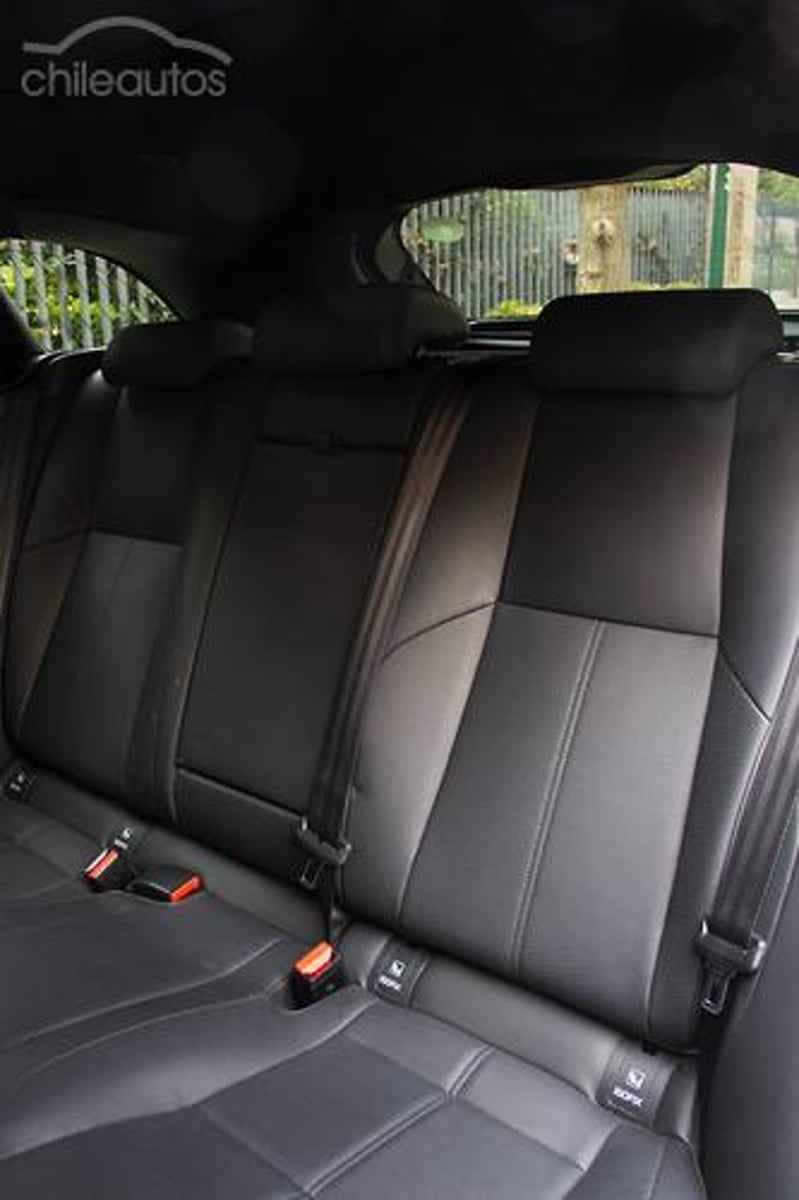 Land Rover Range Rover Sport 2024 - Imagen 13 de 18