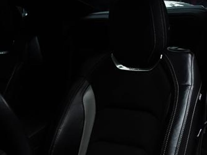 Chevrolet Camaro 2021 - Imagen 14 de 20