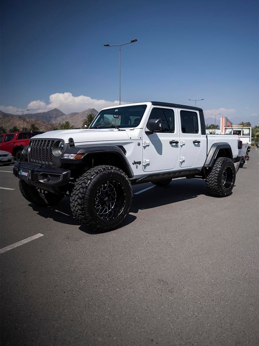 Jeep Gladiator Sport 2021 - Imagen 4 de 13