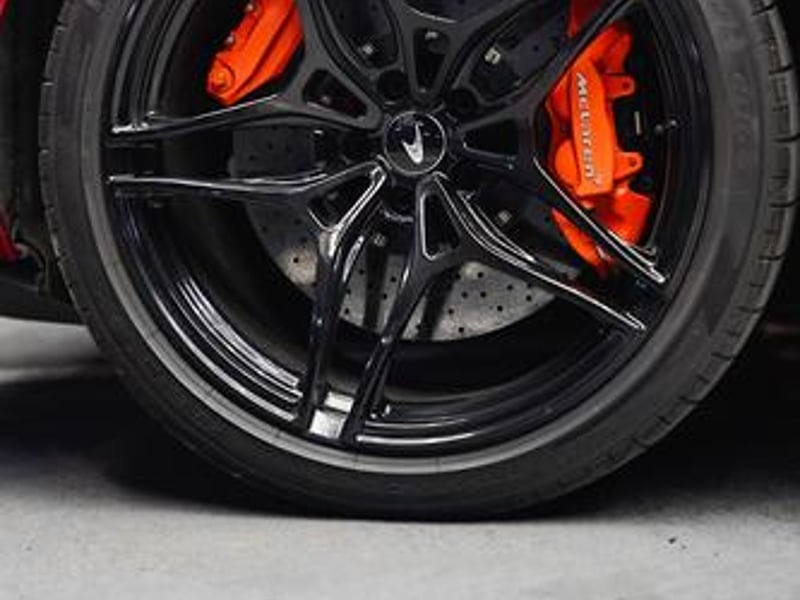 McLaren 720S 2020 - Imagen 18 de 20