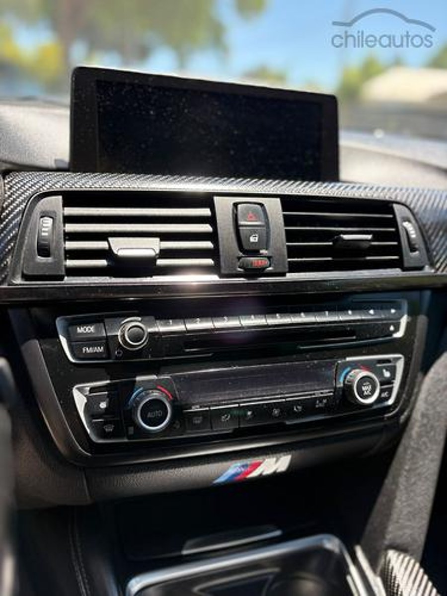 BMW M4 2015 - Imagen 11 de 15