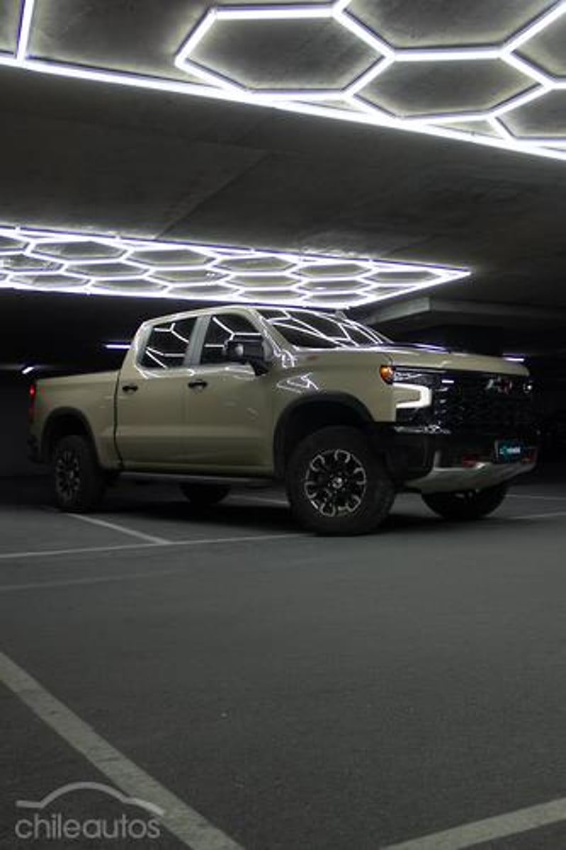Chevrolet Silverado 2023