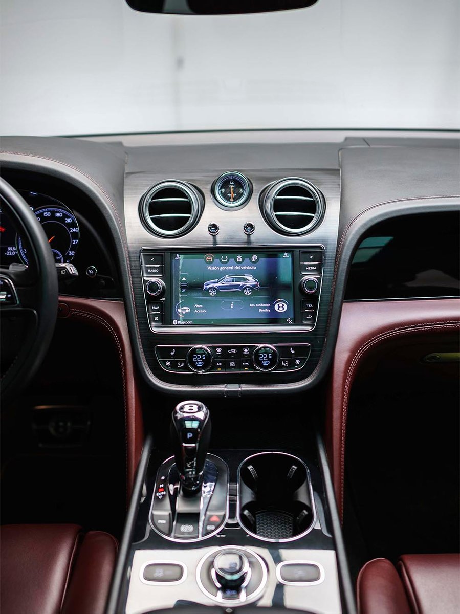 Bentley Bentayga 2019 - Imagen 7 de 13