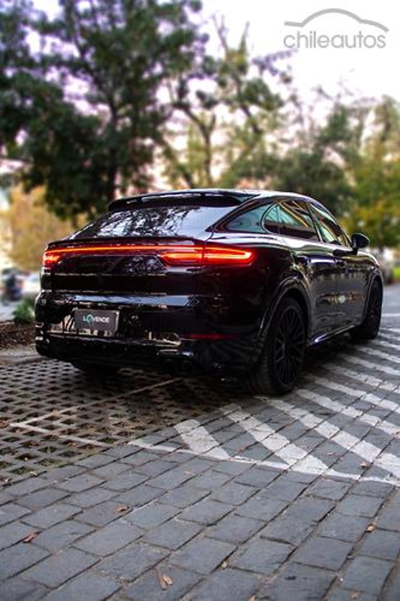 Porsche Cayenne 2022 - Imagen 9 de 20