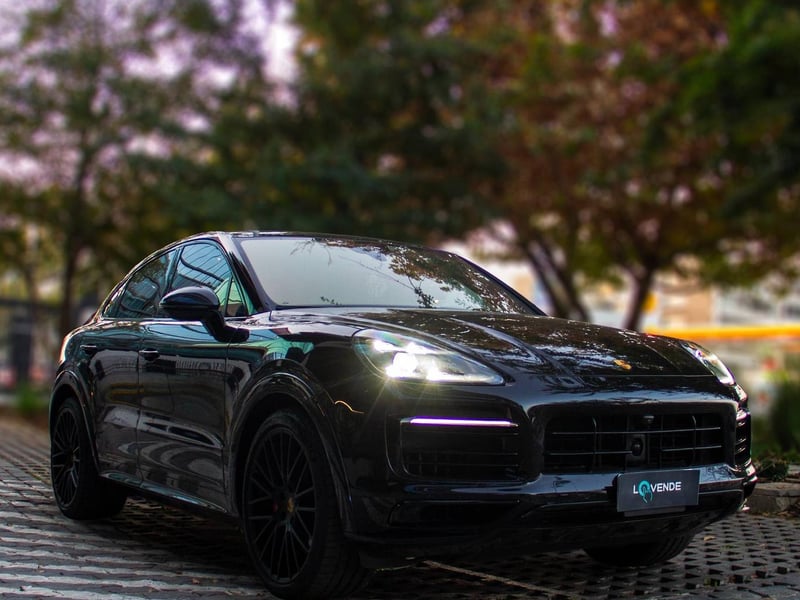 Porsche Cayenne 2022