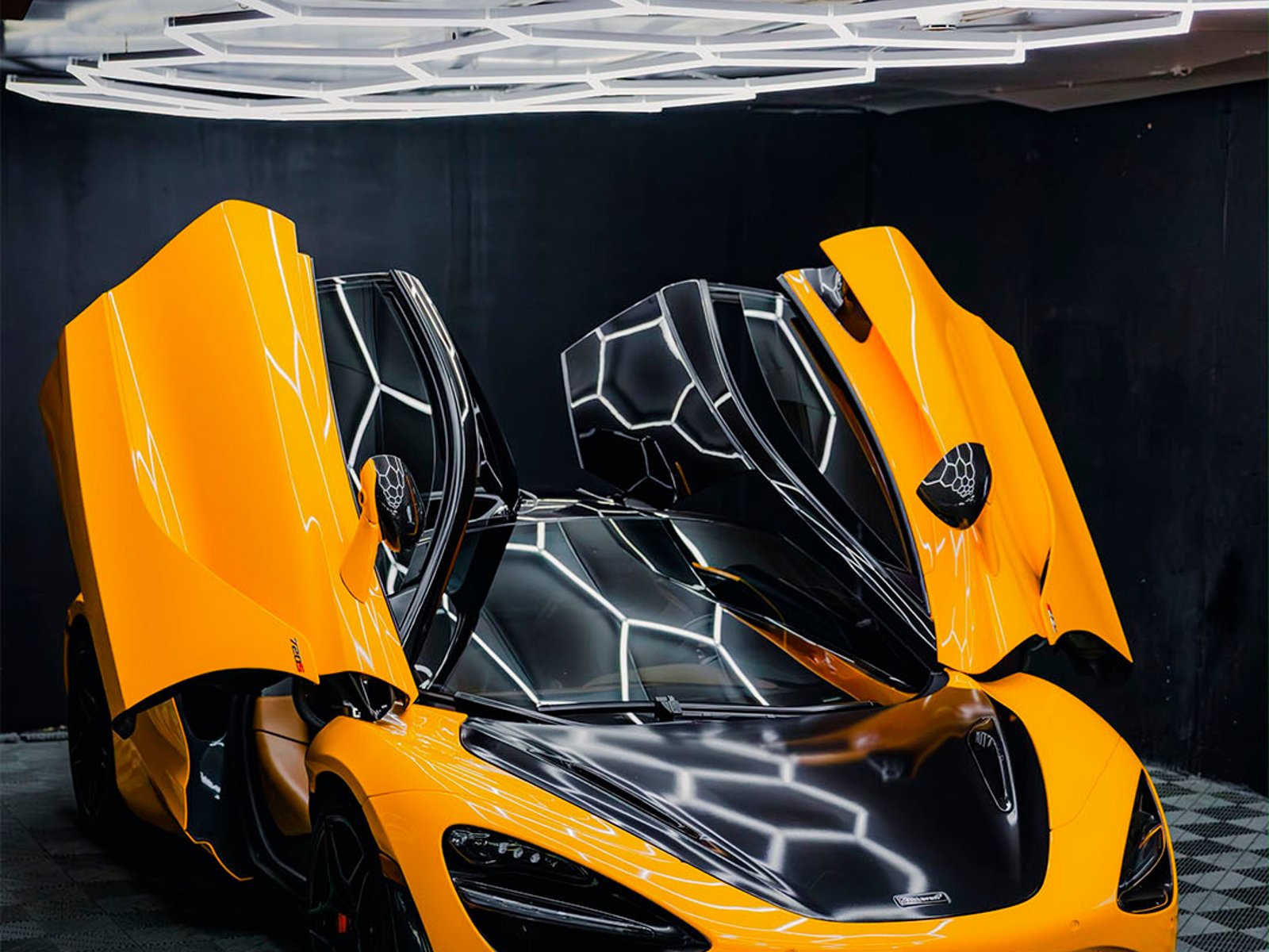 McLaren 720 S 2020 - Foto 3 de 9