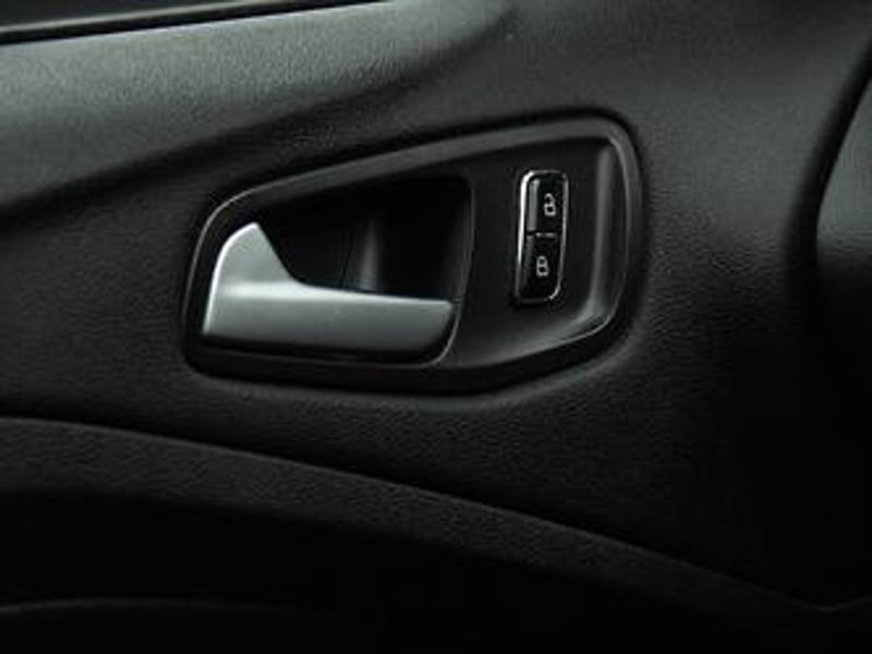 Ford Escape 2014 - Imagen 16 de 20