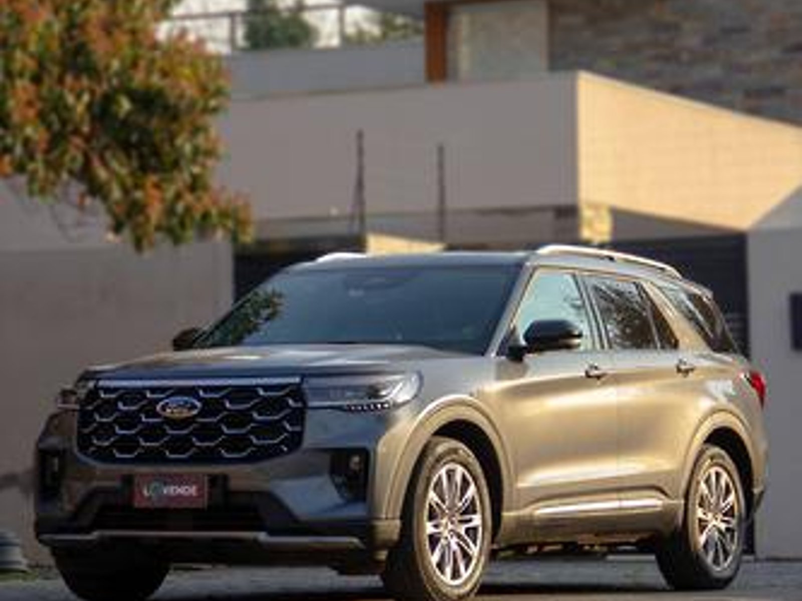 Ford Explorer 2025 - Foto 2 de 20