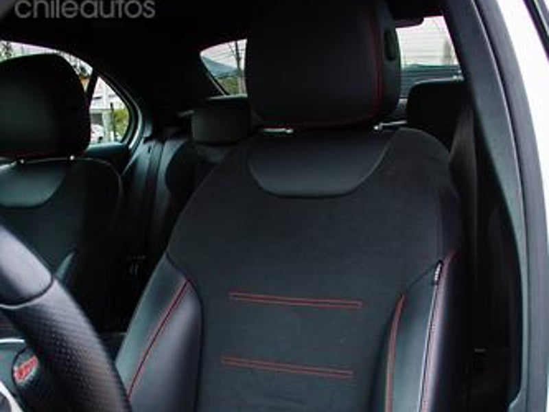 Mercedes-Benz A 250 2022 - Imagen 9 de 11