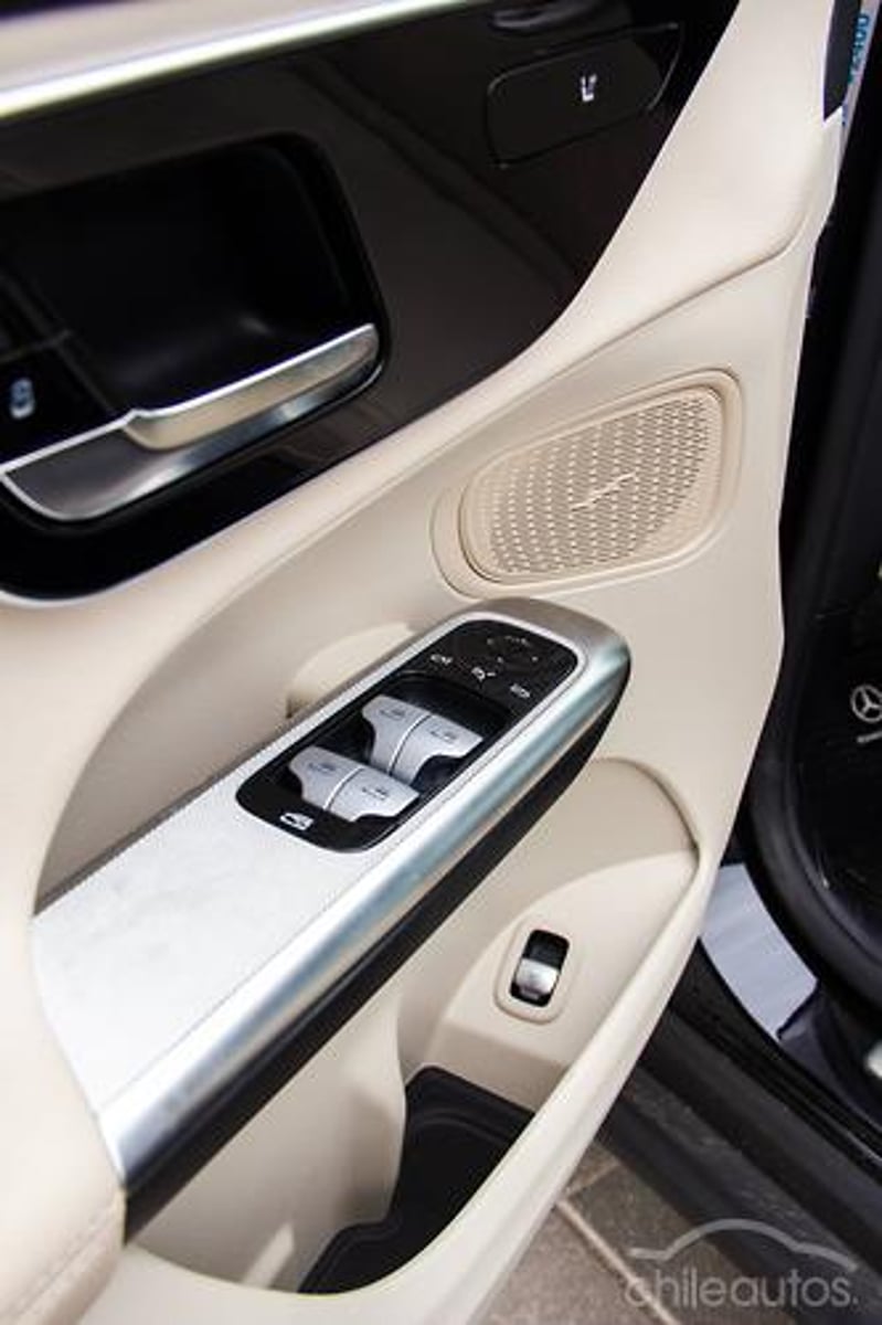 Mercedes-Benz Glc 200 2025 - Imagen 13 de 16
