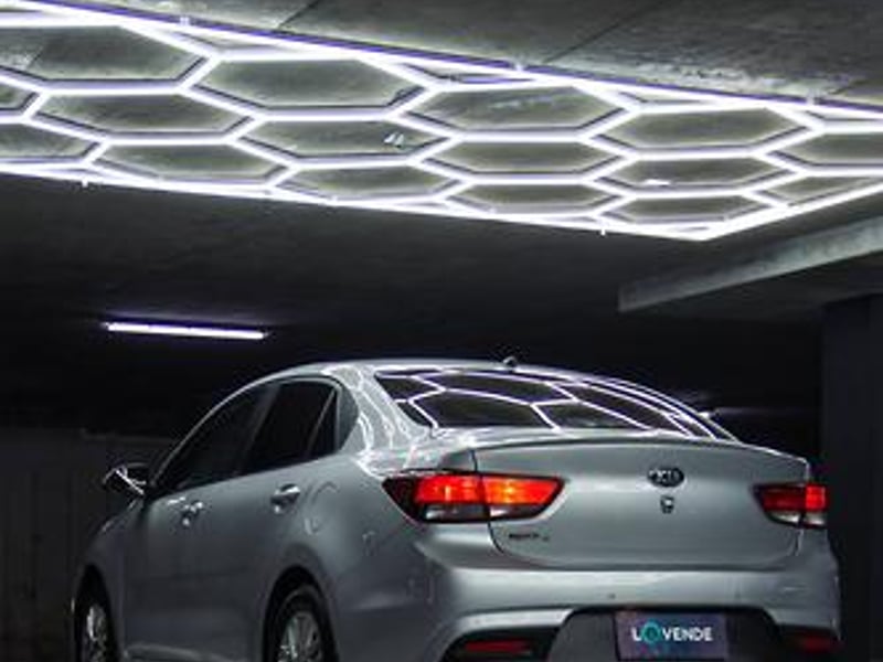 Kia Soluto 2024 - Imagen 4 de 14