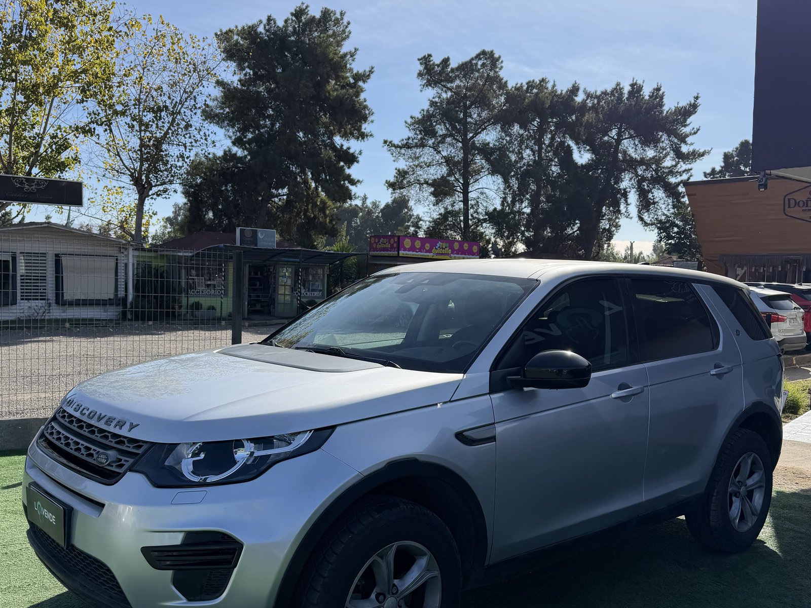 Land Rover Discovery Sport 2018 - Foto 2 de 9