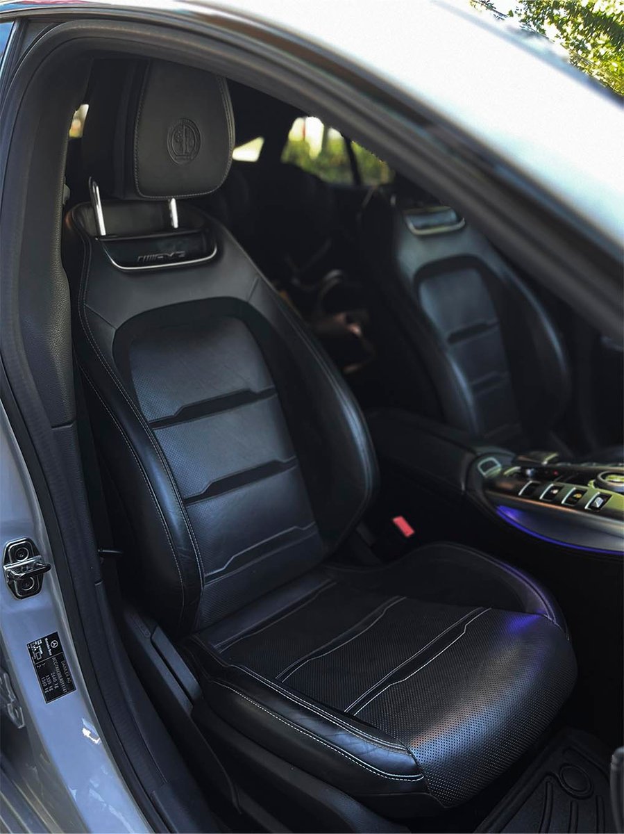 Mercedes-Benz GLC 63 S E-Performance 2025 - Imagen 12 de 17