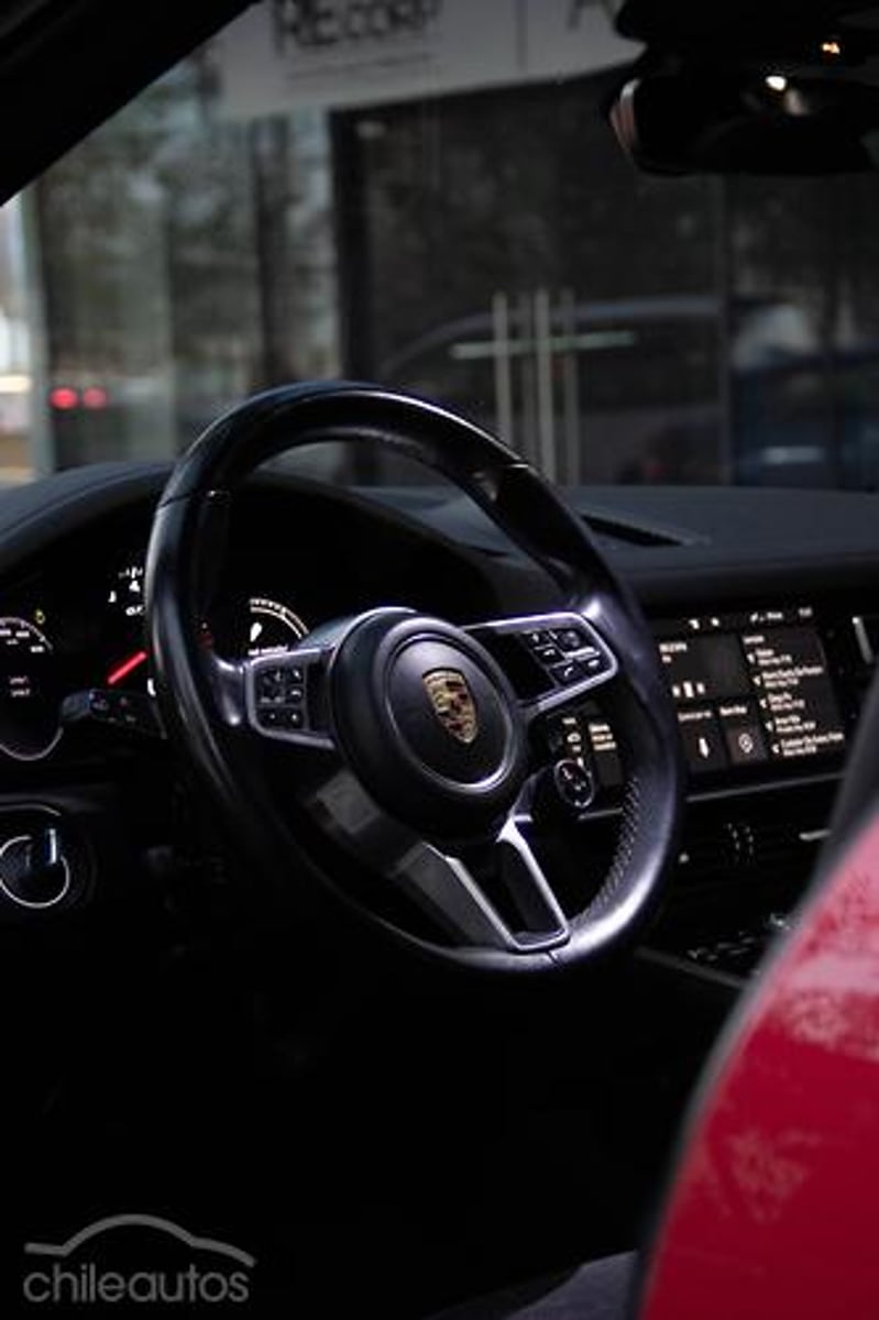 Porsche Cayenne 2021 - Imagen 8 de 15