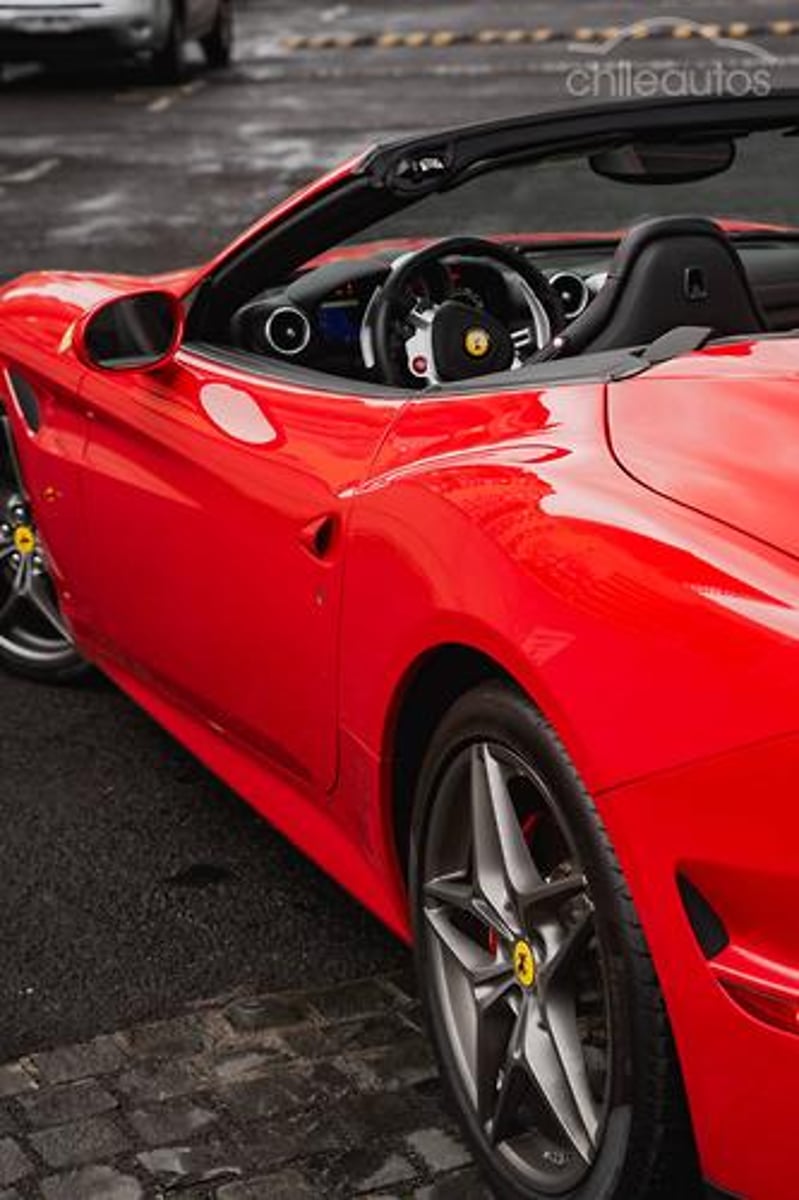 Ferrari California 2018 - Imagen 7 de 18