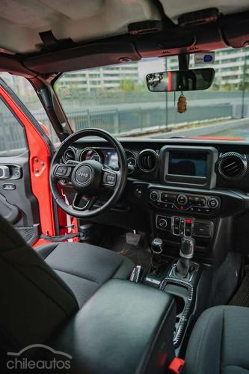 Jeep Gladiator 2022 - Imagen 13 de 14