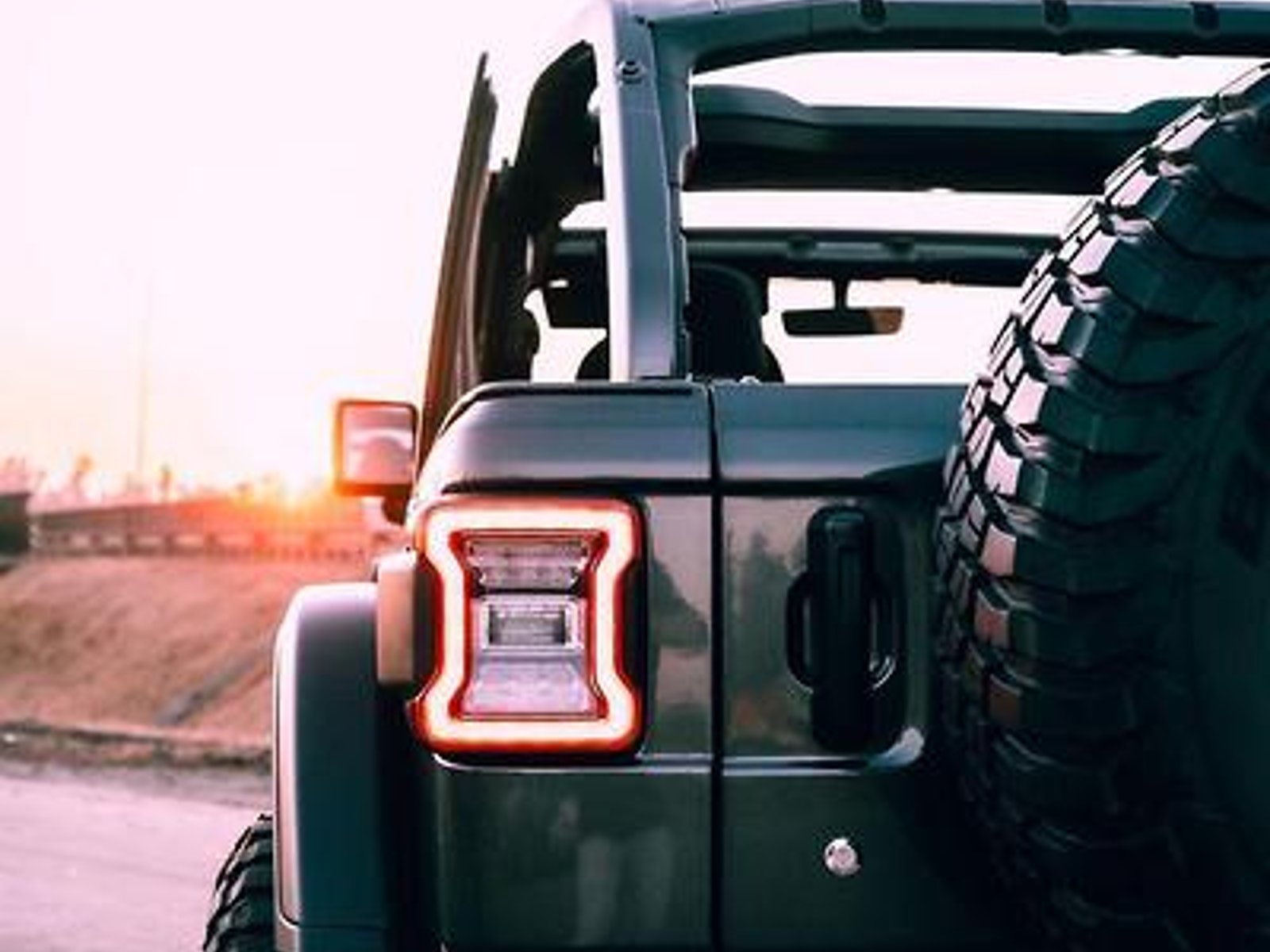 Jeep Wrangler 2019 - Foto 3 de 13