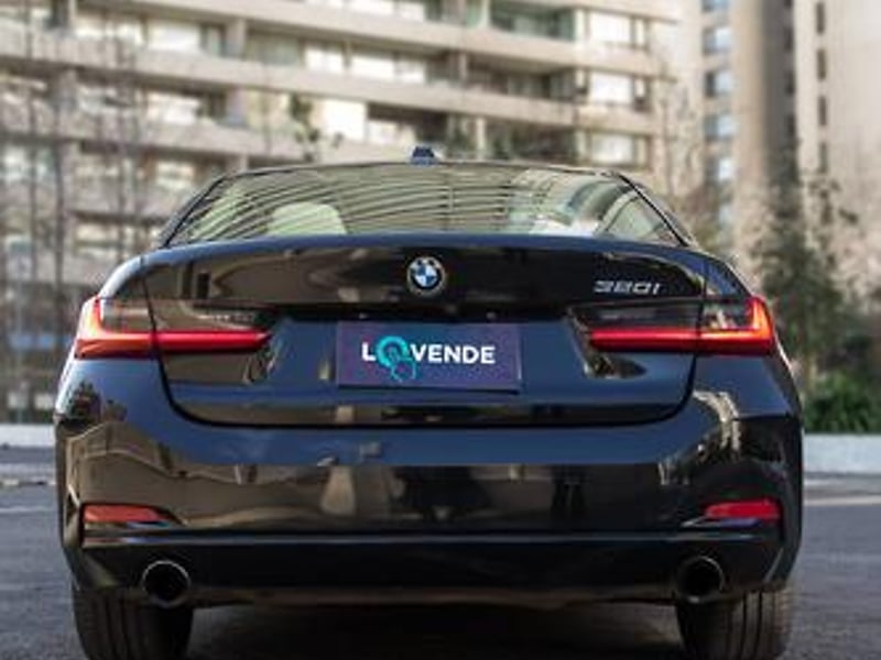 BMW 320I 2024 - Imagen 6 de 18