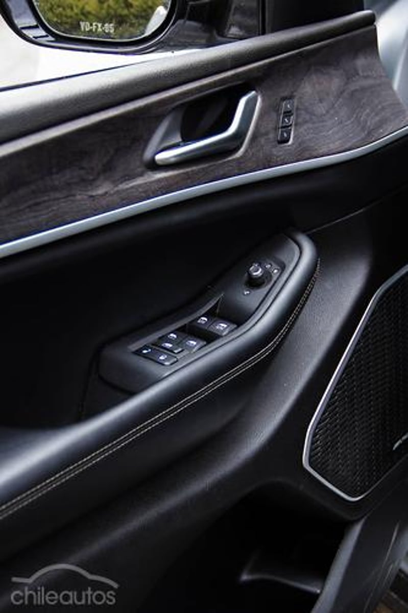 Jeep Grand Cherokee 2025 - Imagen 11 de 12