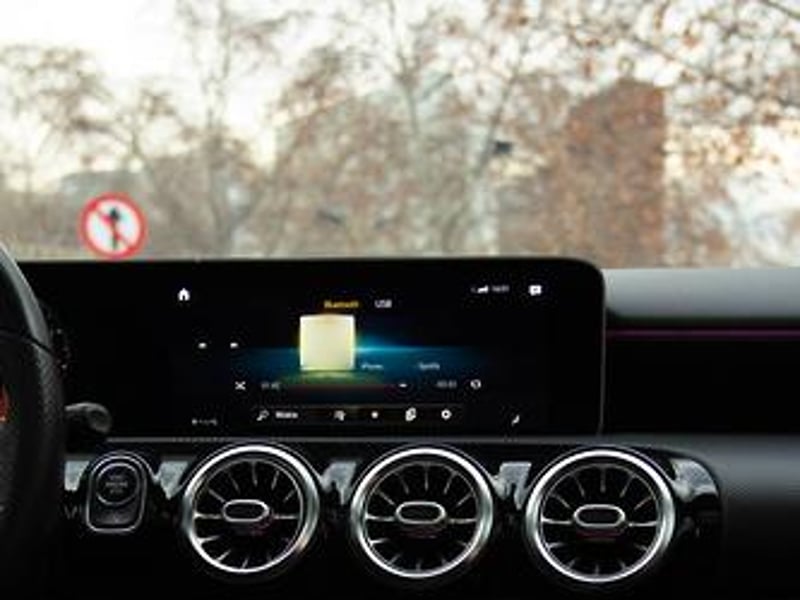 Mercedes-Benz A 35 Amg 2021 - Imagen 9 de 20